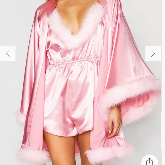 NWT Boohoo Gemma Collins Short Kimono Robe W/ Fluffy Sleeve Pink Women’s Size 18 - Picture 5 of 16